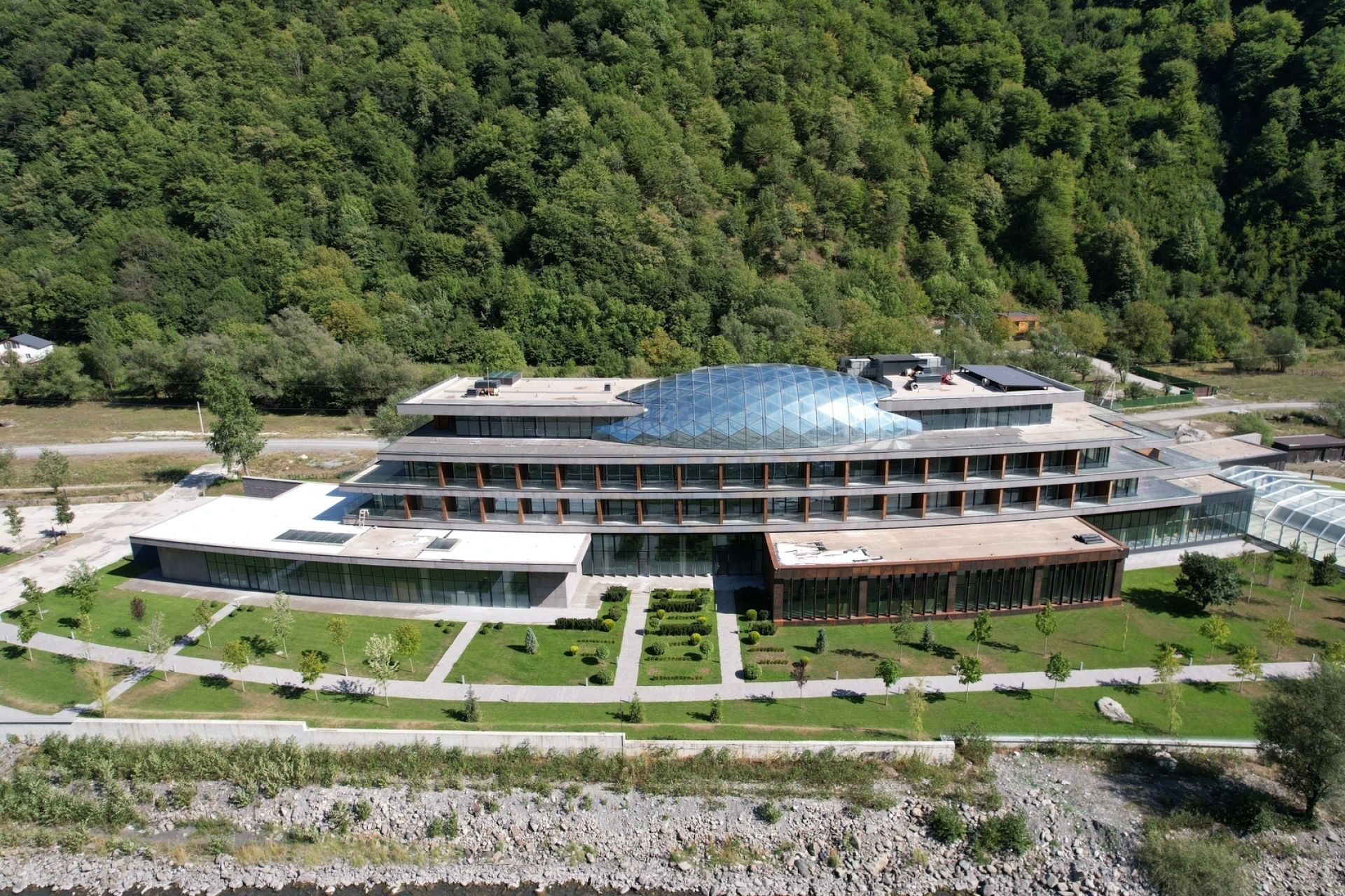 New Build - Hotel - Pasanauri