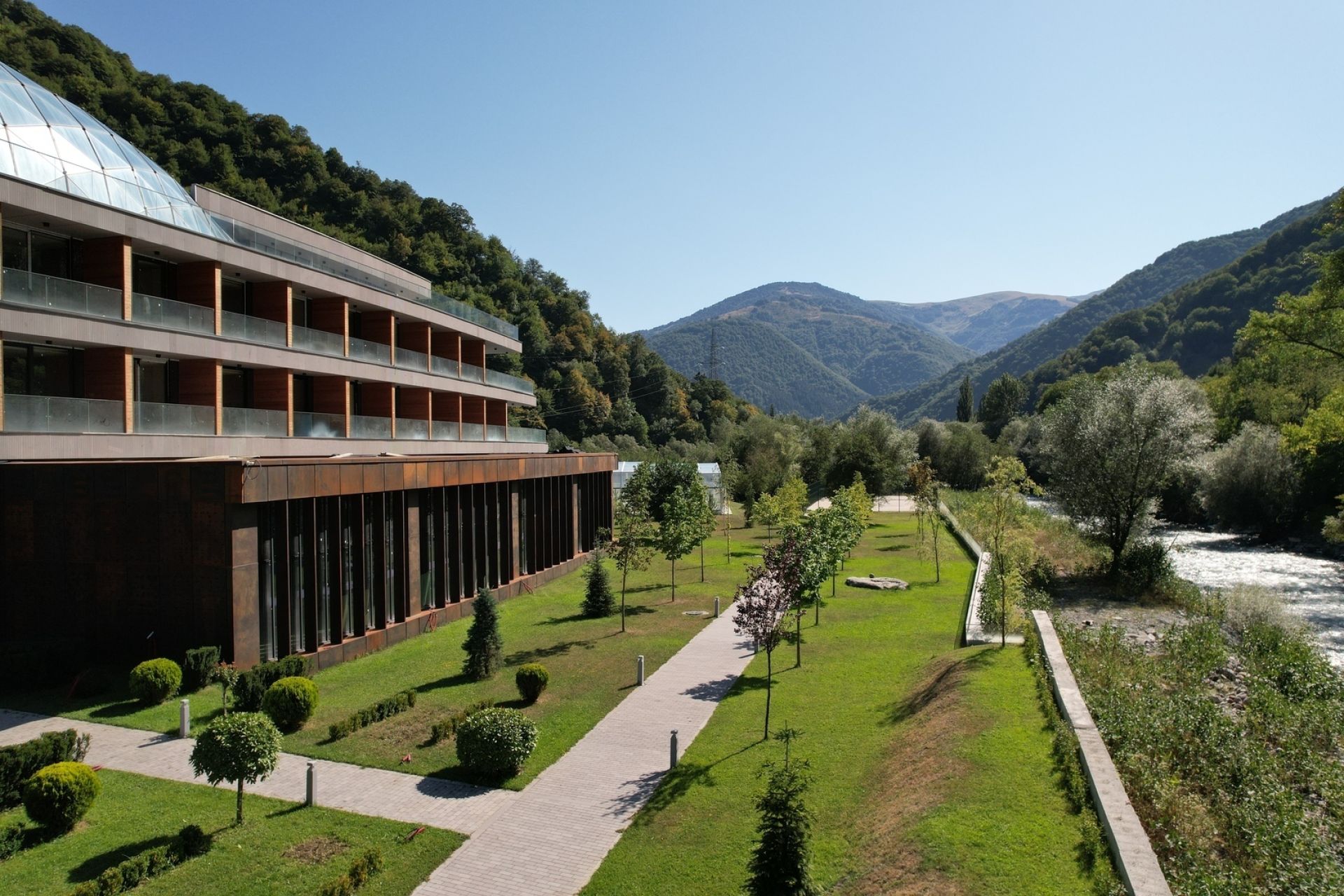 New Build - Hotel - Pasanauri