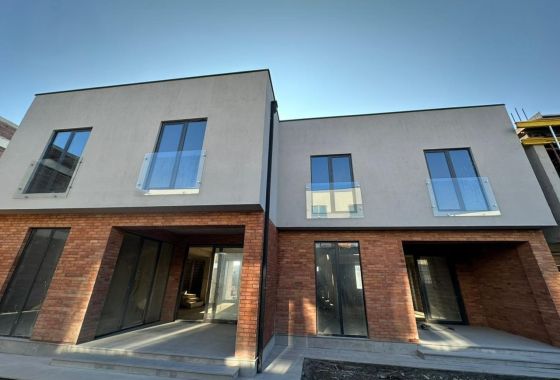 New Build - Townhouse - Tbilisi