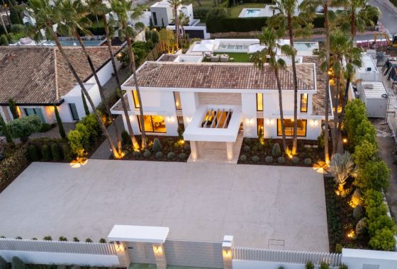 Villa · New Build - Marbella · Málaga