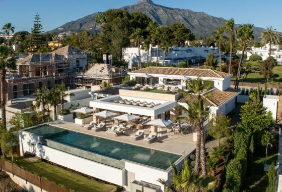Villa · New Build - Marbella · Málaga