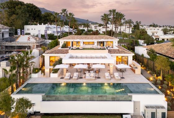 Villa · New Build - Marbella · Málaga