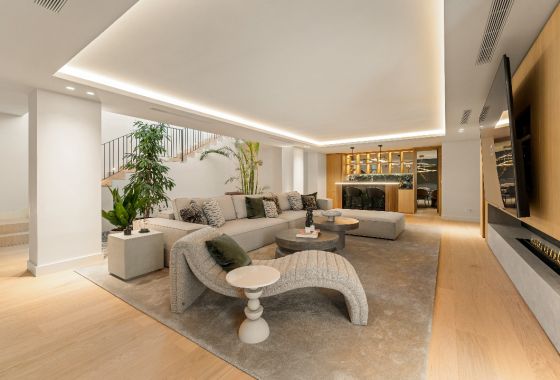 Villa · New Build - Marbella · Málaga