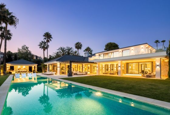 Villa · New Build - Marbella · Málaga