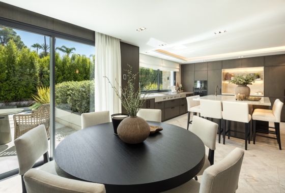 Villa · New Build - Marbella · Málaga