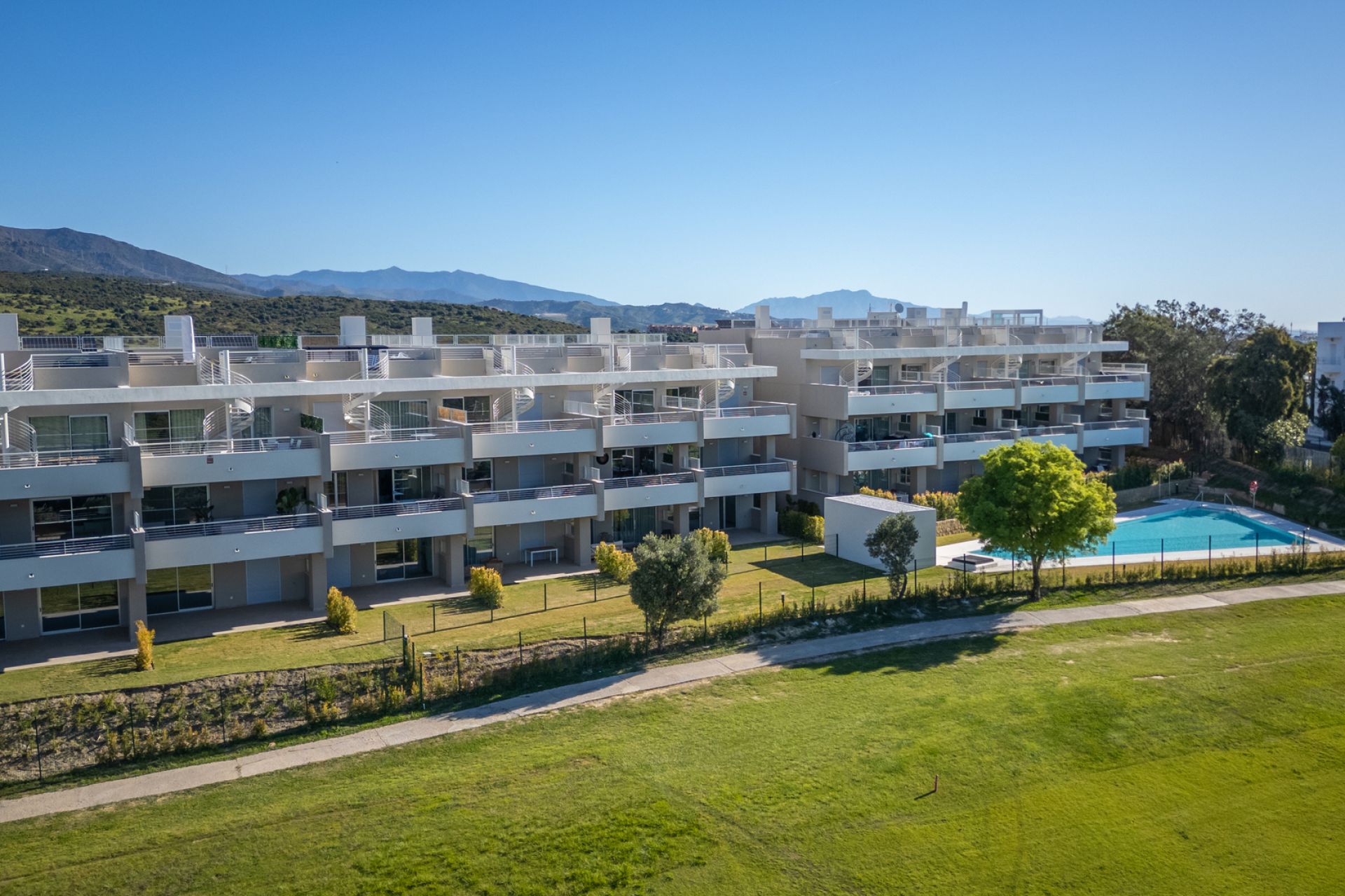 Neue Gebäude - Apartment - Estepona - Costa del Sol