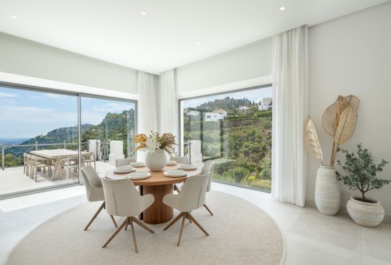 Villa · Obra nueva - Benahavís · Málaga