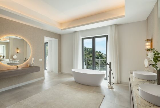 Villa · Obra nueva - Benahavís · Málaga