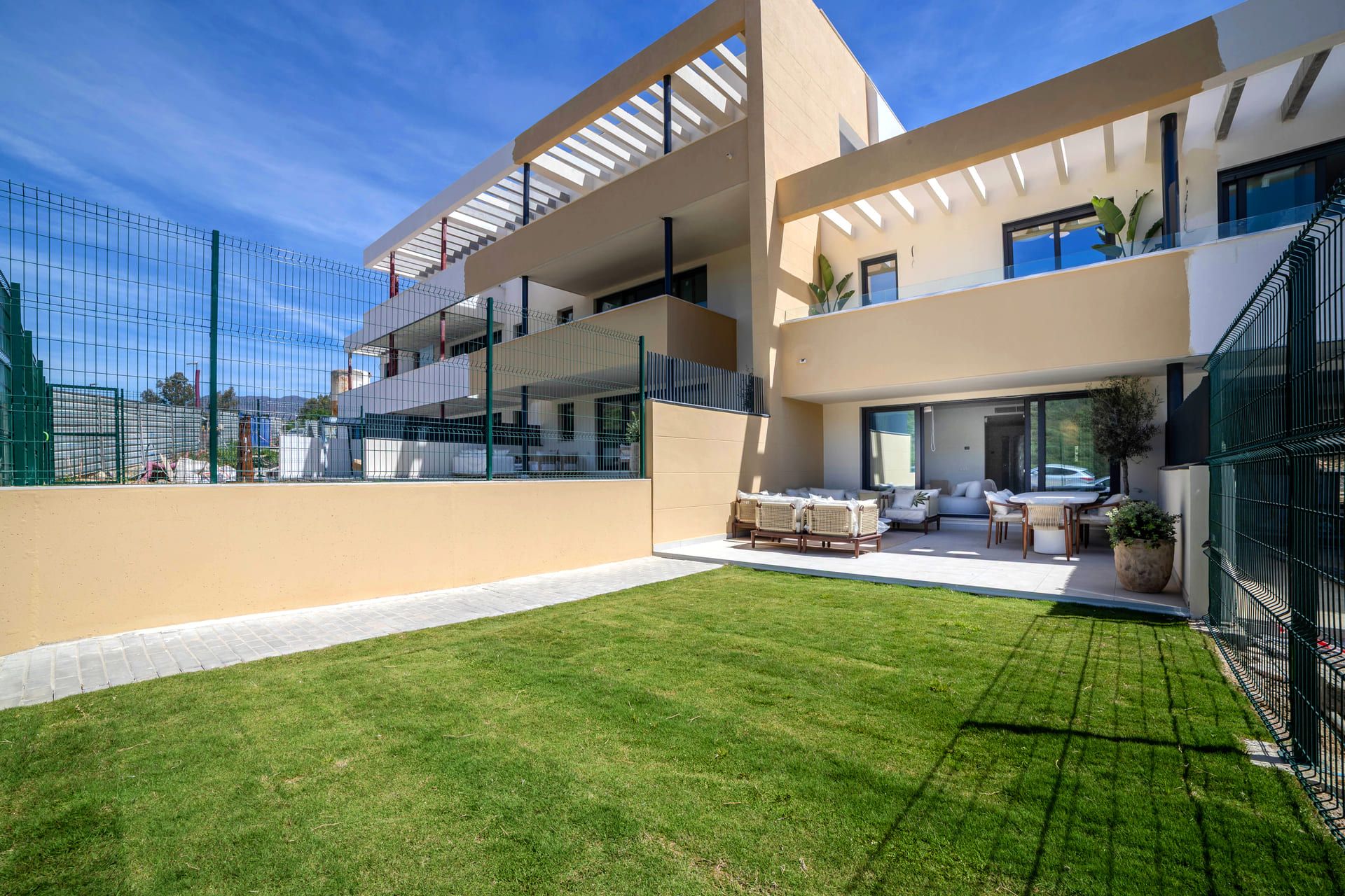 Obra nueva - Planta baja - Casares - Costa del Sol