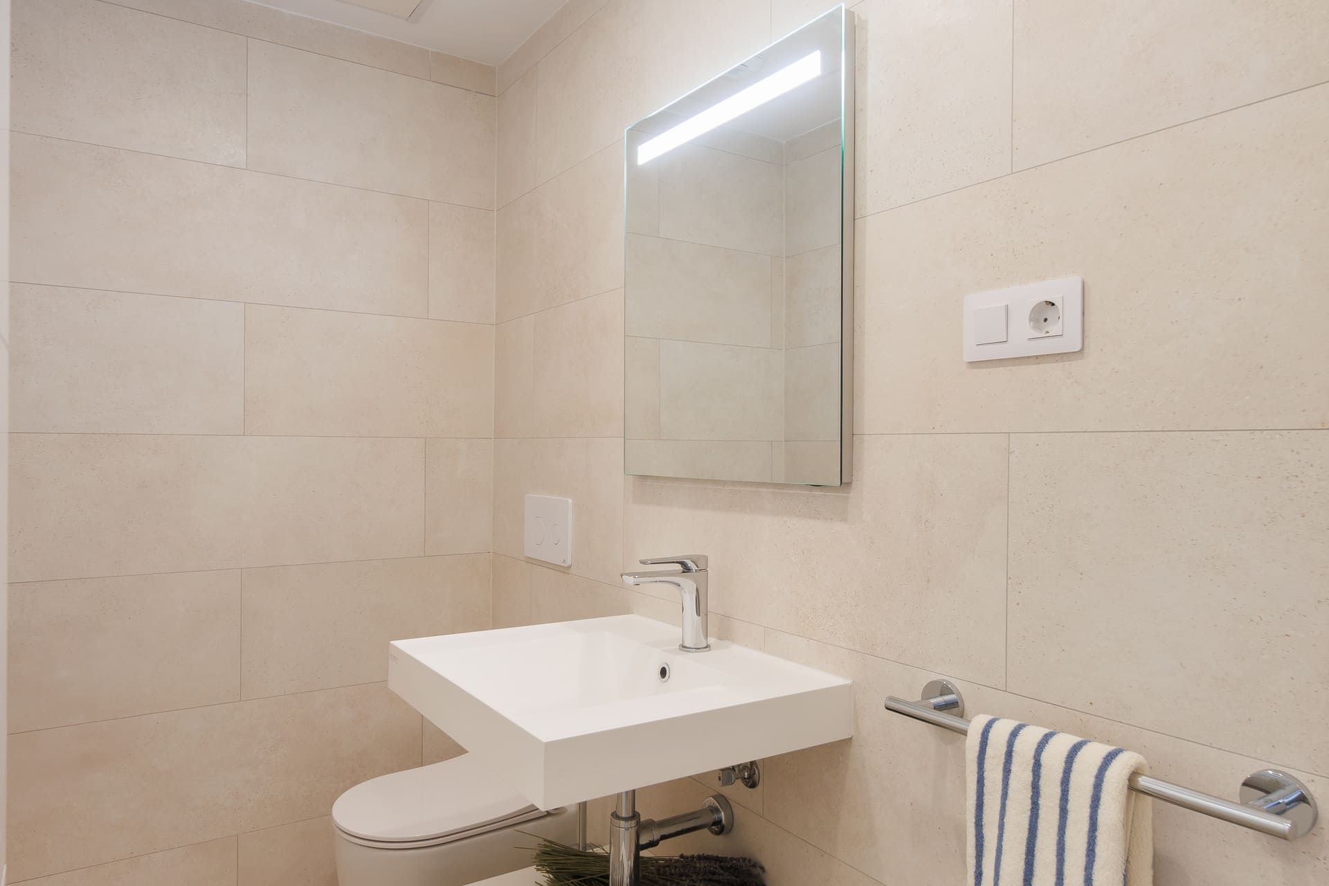 Neue Gebäude - Apartment - Fuengirola - Costa del Sol