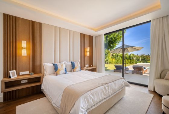 Villa · New Build - Marbella · Málaga