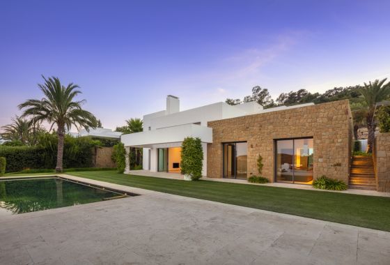 Villa · New Build - Casares · Málaga