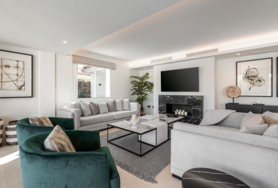 Villa · New Build - Marbella · Málaga