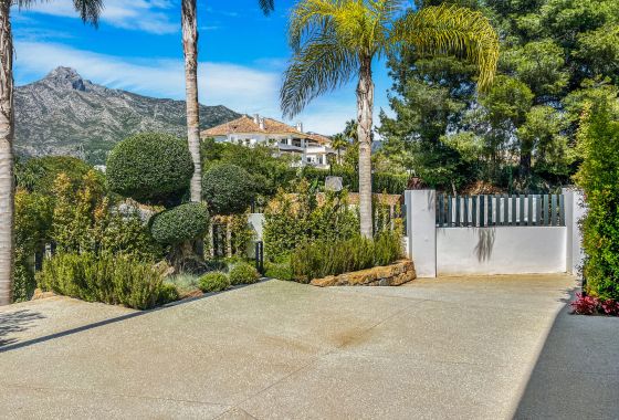 Villa · New Build - Marbella · Málaga
