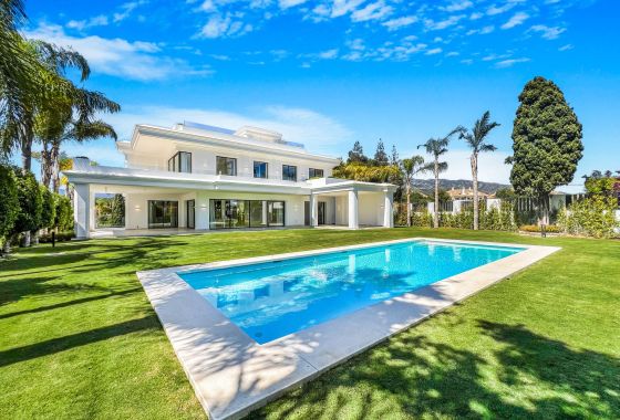 Villa · New Build - Marbella · Málaga