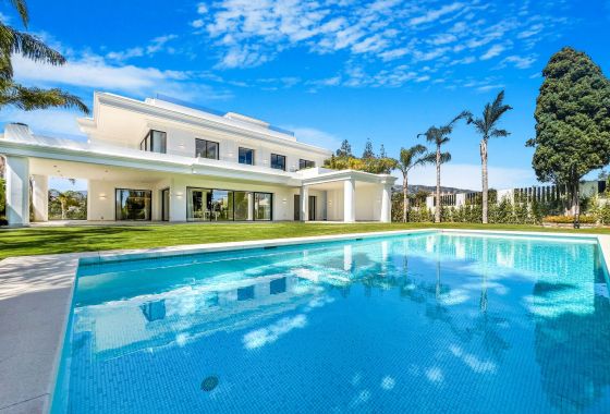 Villa · New Build - Marbella · Málaga
