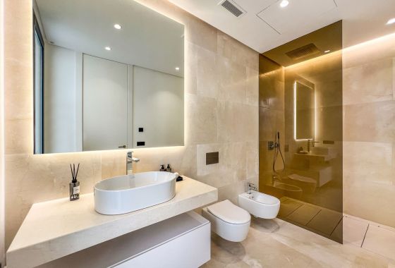 Villa · New Build - Marbella · Málaga