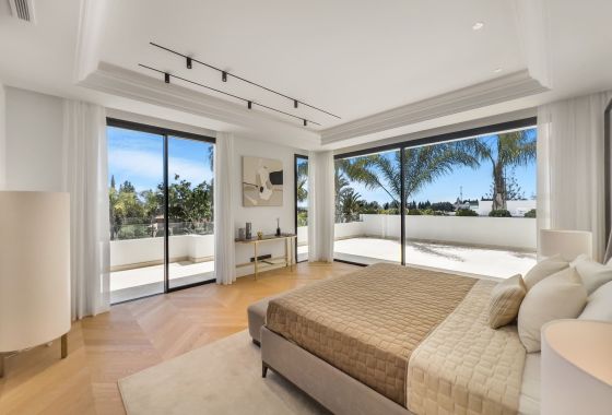 Villa · New Build - Marbella · Málaga