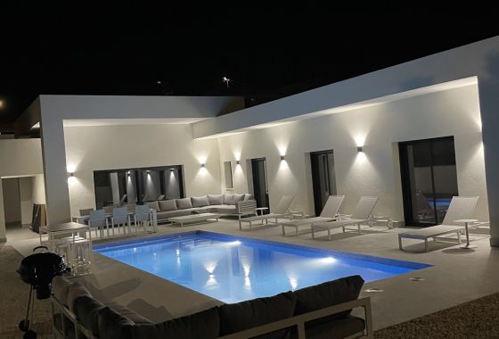 Obra nueva - Villa - La Romana