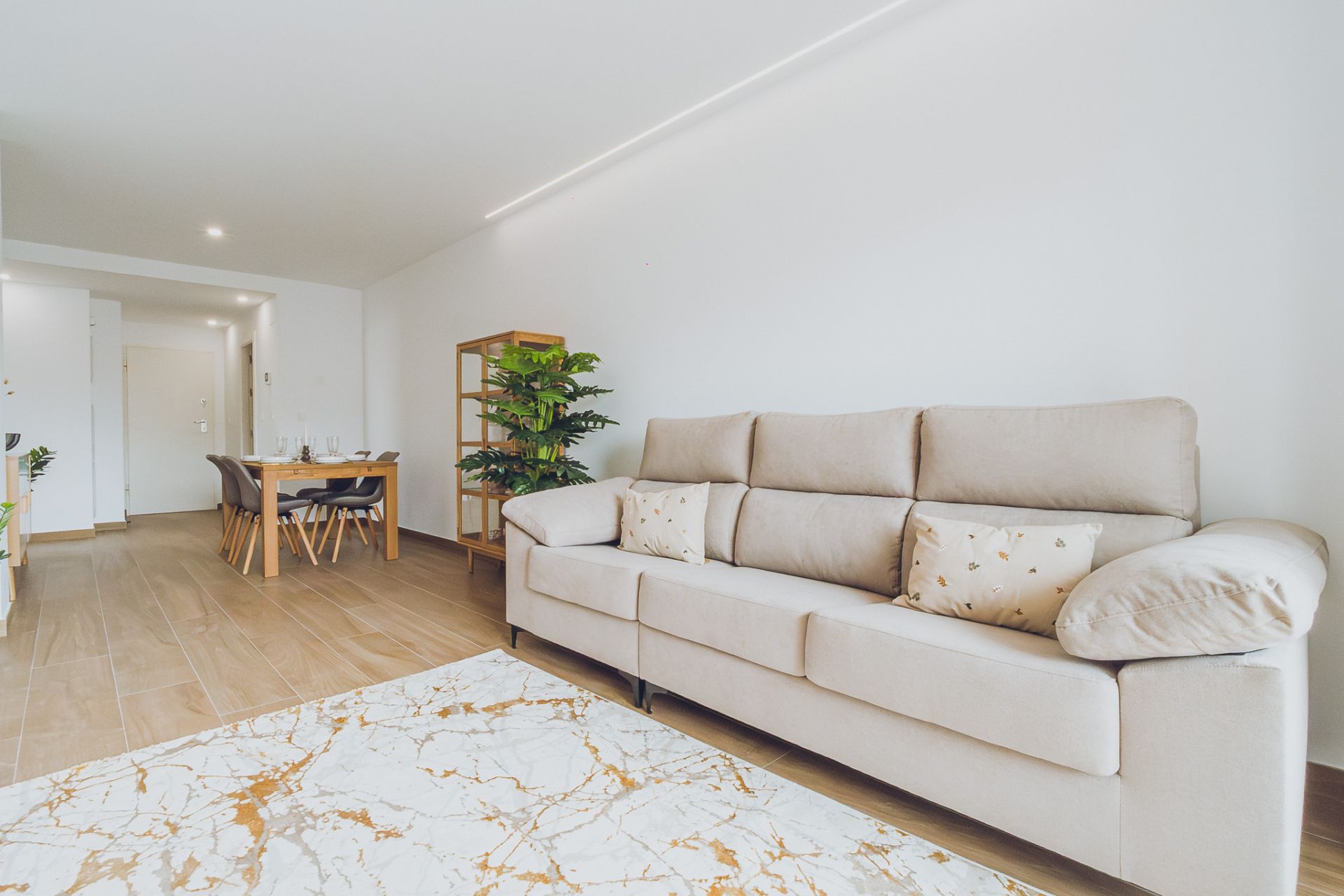 Neue Gebäude - Apartment - Redován