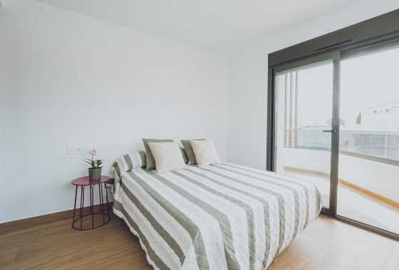 Neue Gebäude - Apartment - Redován