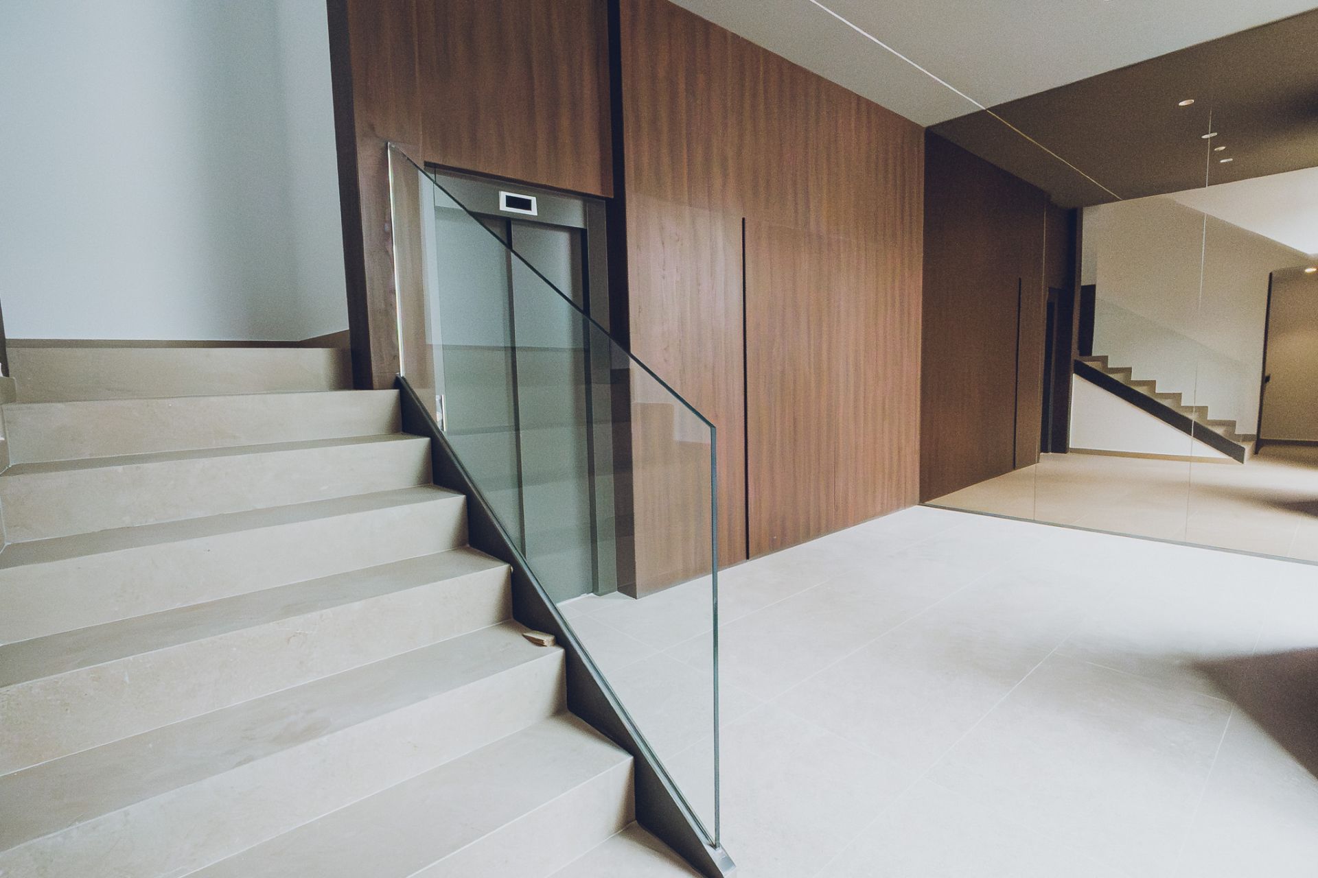 Neue Gebäude - Apartment - Redován