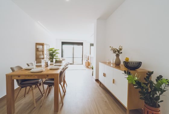 Neue Gebäude - Penthouse - Redován