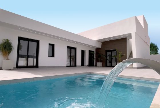 Detached in Roldán