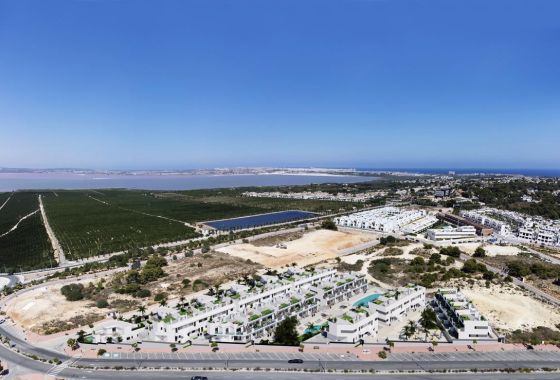 顶层公寓 · 新建筑 - Torrevieja · Alicante