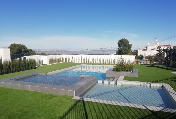 别墅小屋 · 新建筑 - Torrevieja · Alicante