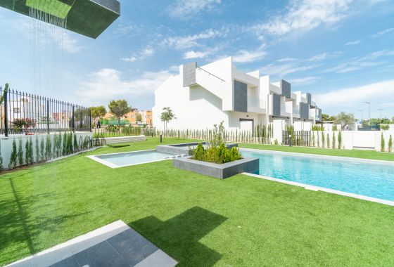 别墅小屋 · 新建筑 - Torrevieja · Alicante