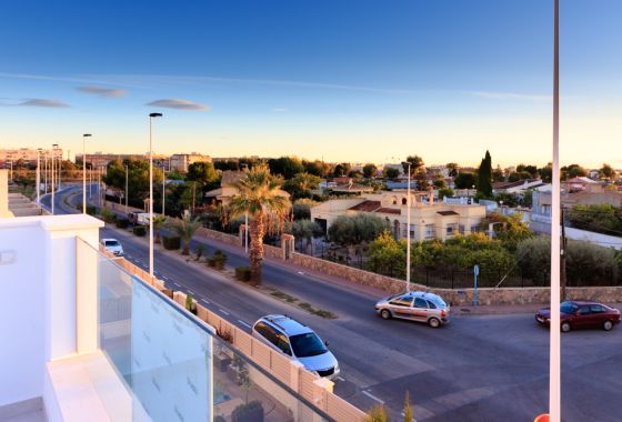 Adosado · Obra nueva - Pilar De La Horadada · Alicante