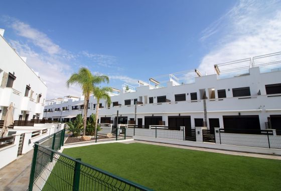 Adosado · Obra nueva - Pilar De La Horadada · Alicante