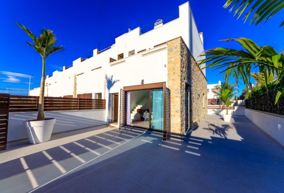 Adosado · Obra nueva - Pilar De La Horadada · Alicante