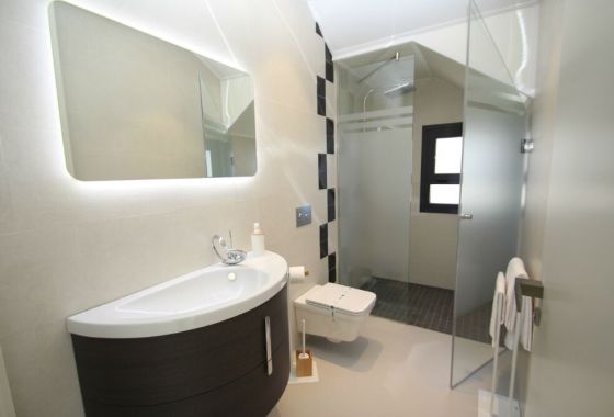 Villa · New Build - San Miguel De Salinas · Alicante