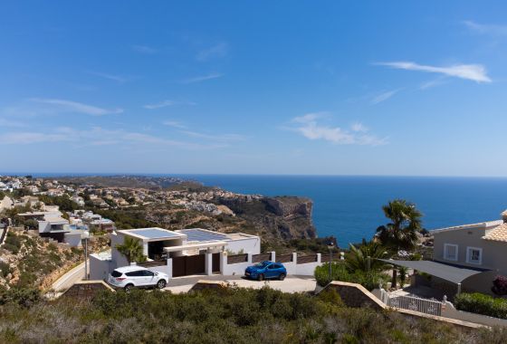 Villa · Neue Gebäude - Cumbre Del Sol · Alicante
