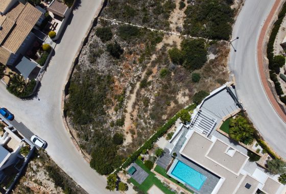 Villa · Neue Gebäude - Cumbre Del Sol · Alicante