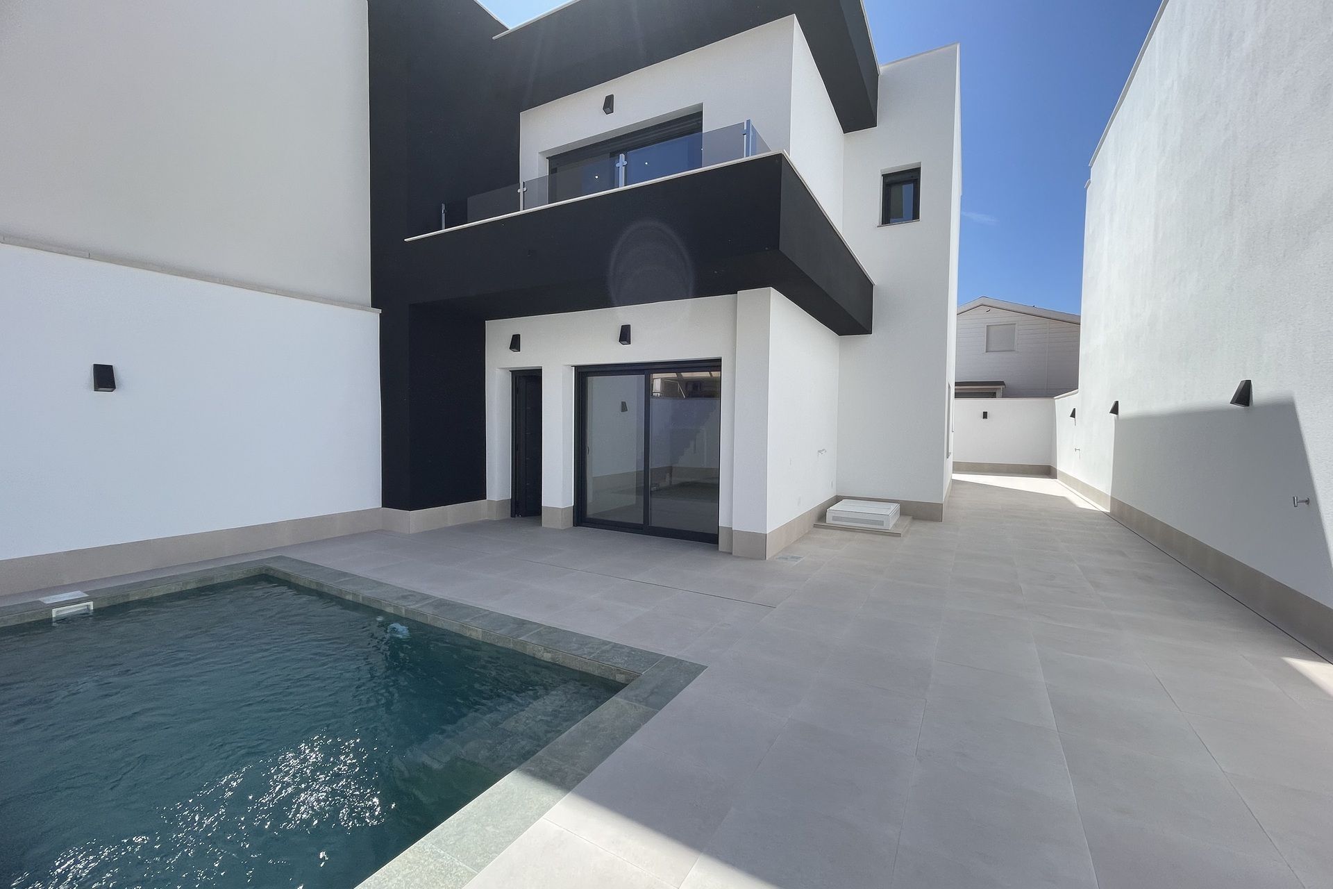 Obra nueva - Villa - Heredades