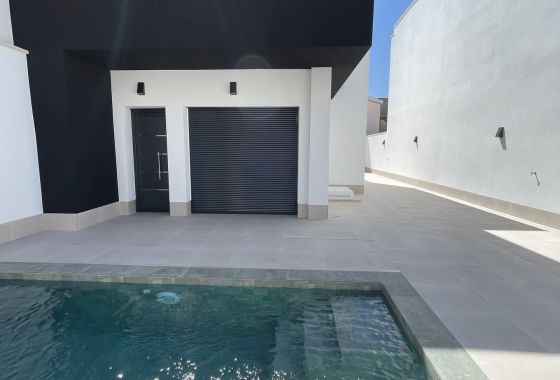Obra nueva - Villa - Heredades