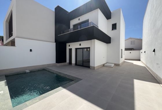 Obra nueva - Villa - Heredades