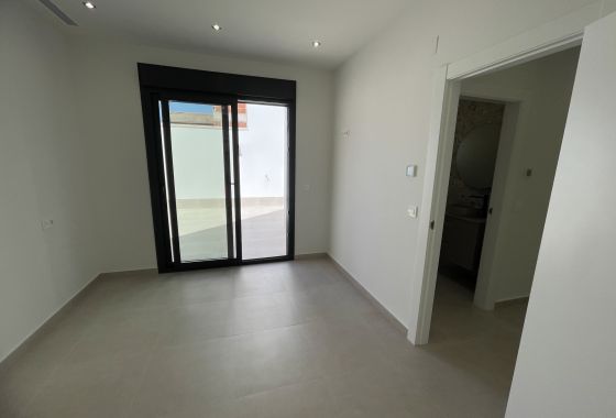 Obra nueva - Villa - Heredades