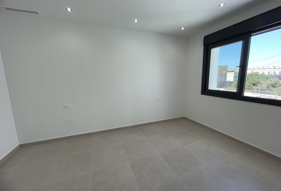 Obra nueva - Villa - Heredades