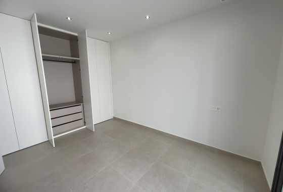 Obra nueva - Villa - Heredades