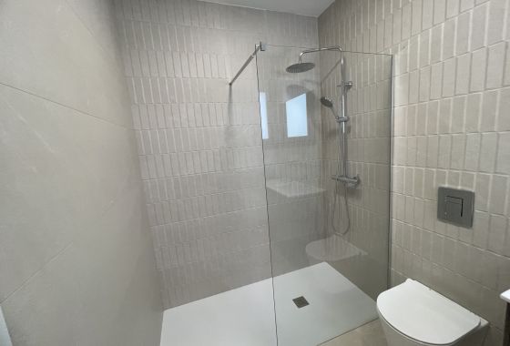 Obra nueva - Villa - Heredades