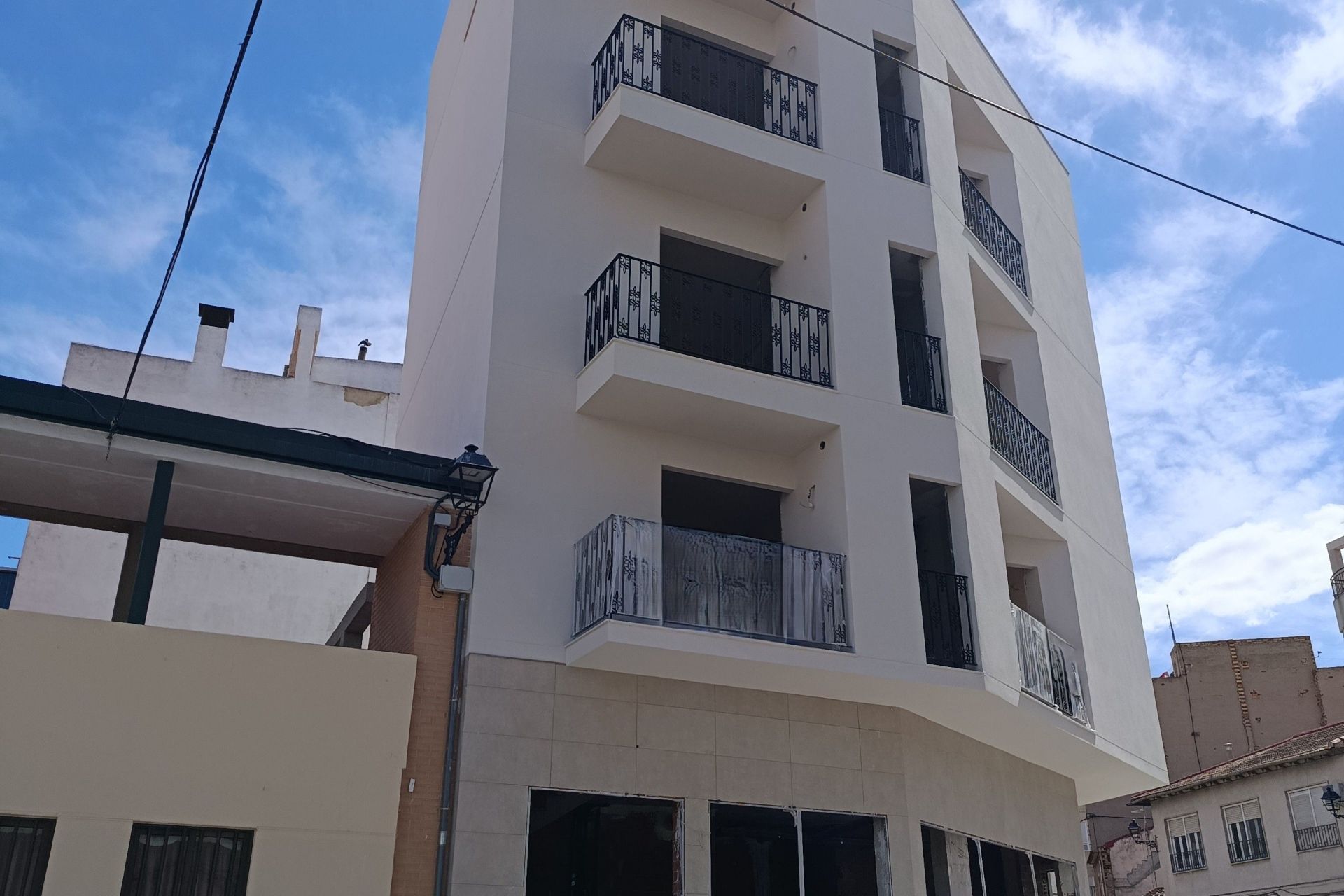 Neue Gebäude - Apartment - Bigastro