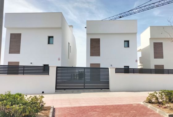Villa · New Build - Pilar De La Horadada · Alicante