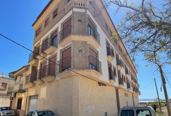 Apartamento en Jerónimo y Avileses