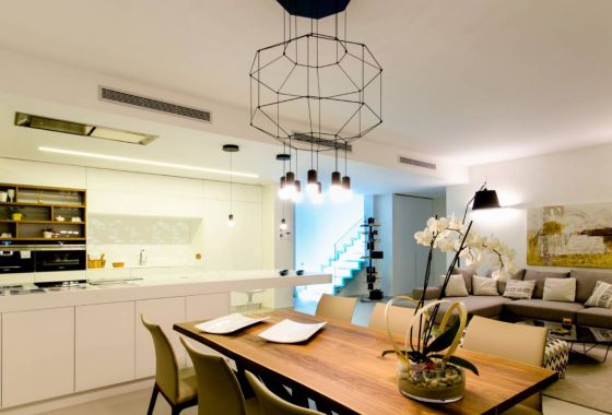 Villa · Obra nueva - Dehesa De Campoamor · Alicante