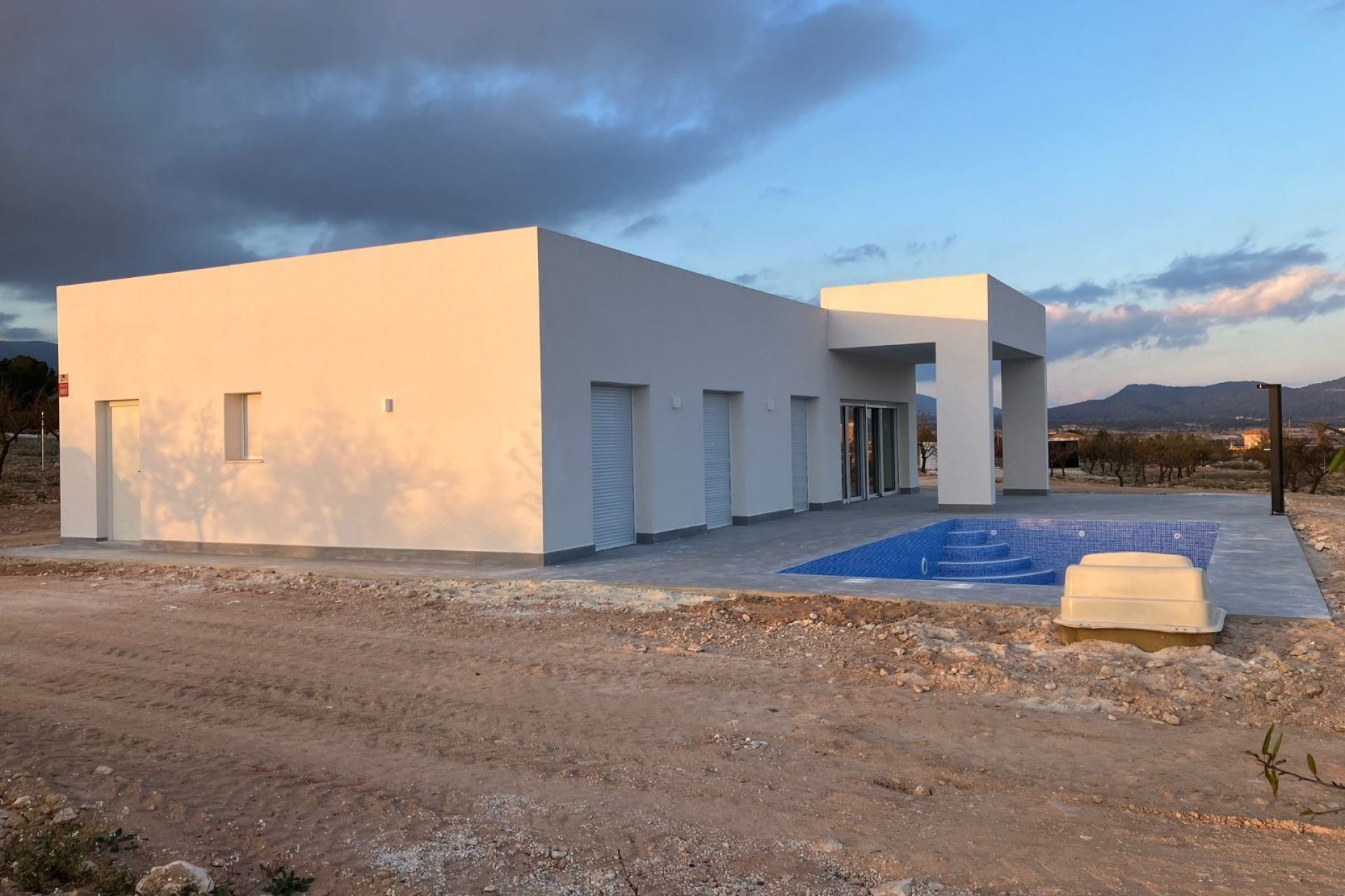 Obra nueva - Villa - Pinoso