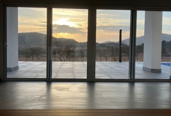 Obra nueva - Villa - Pinoso